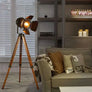 Lampadaire sur pied en bois vintage - L'Atelier Imbert