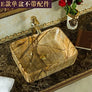 Lavabo en céramique et marbre