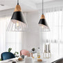 Lampe Suspendue Industrielle Moderne en Bois - L'Atelier Imbert