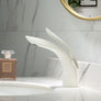 Robinet de lavabo élégant - L'Atelier Imbert