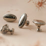 Bouton de meuble Ovale Perlé – Nickel brillant